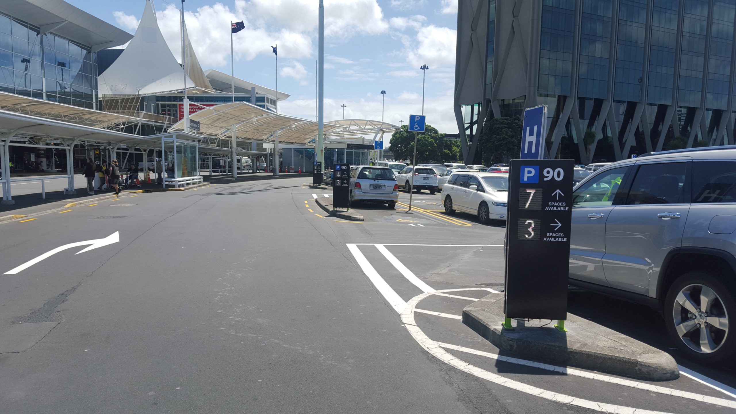 Frogparking | Parking Management Solutions - Auckland International Airport Auckland International Airport