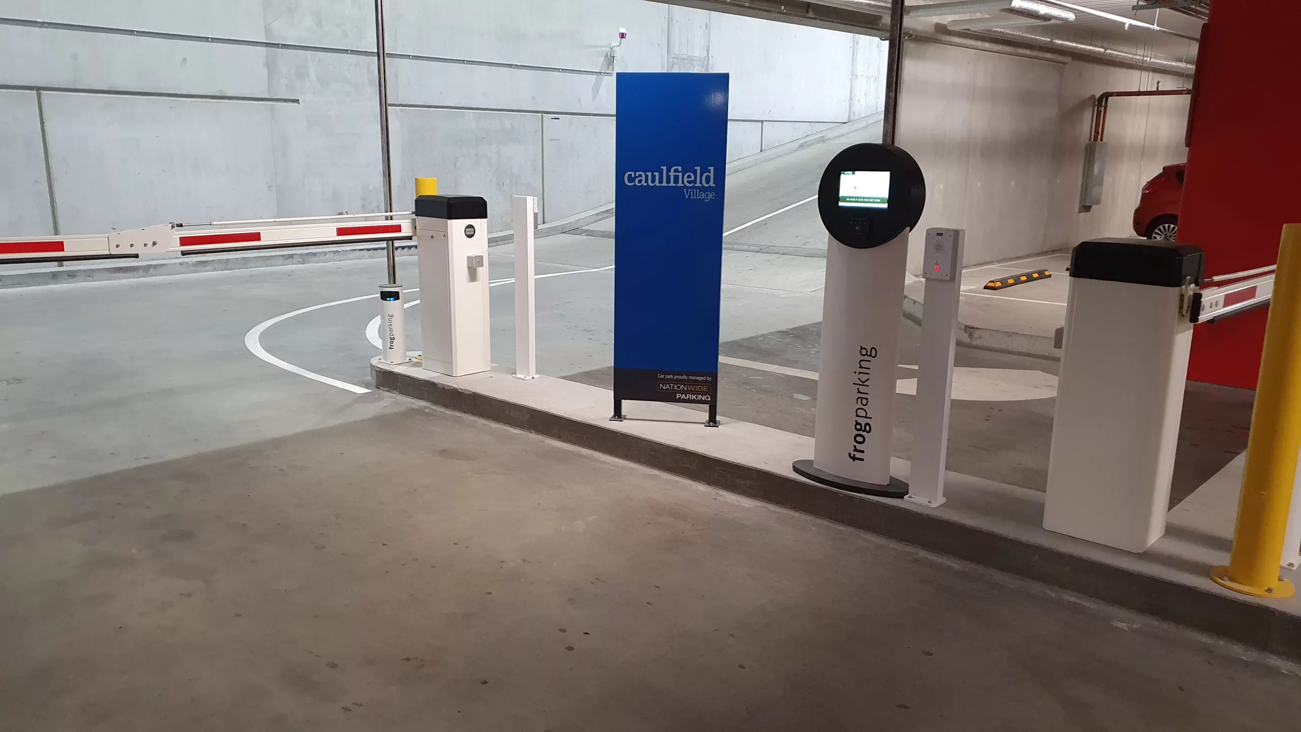 Parking lot entry and exit control systems | Frogparking | Parking Access Control