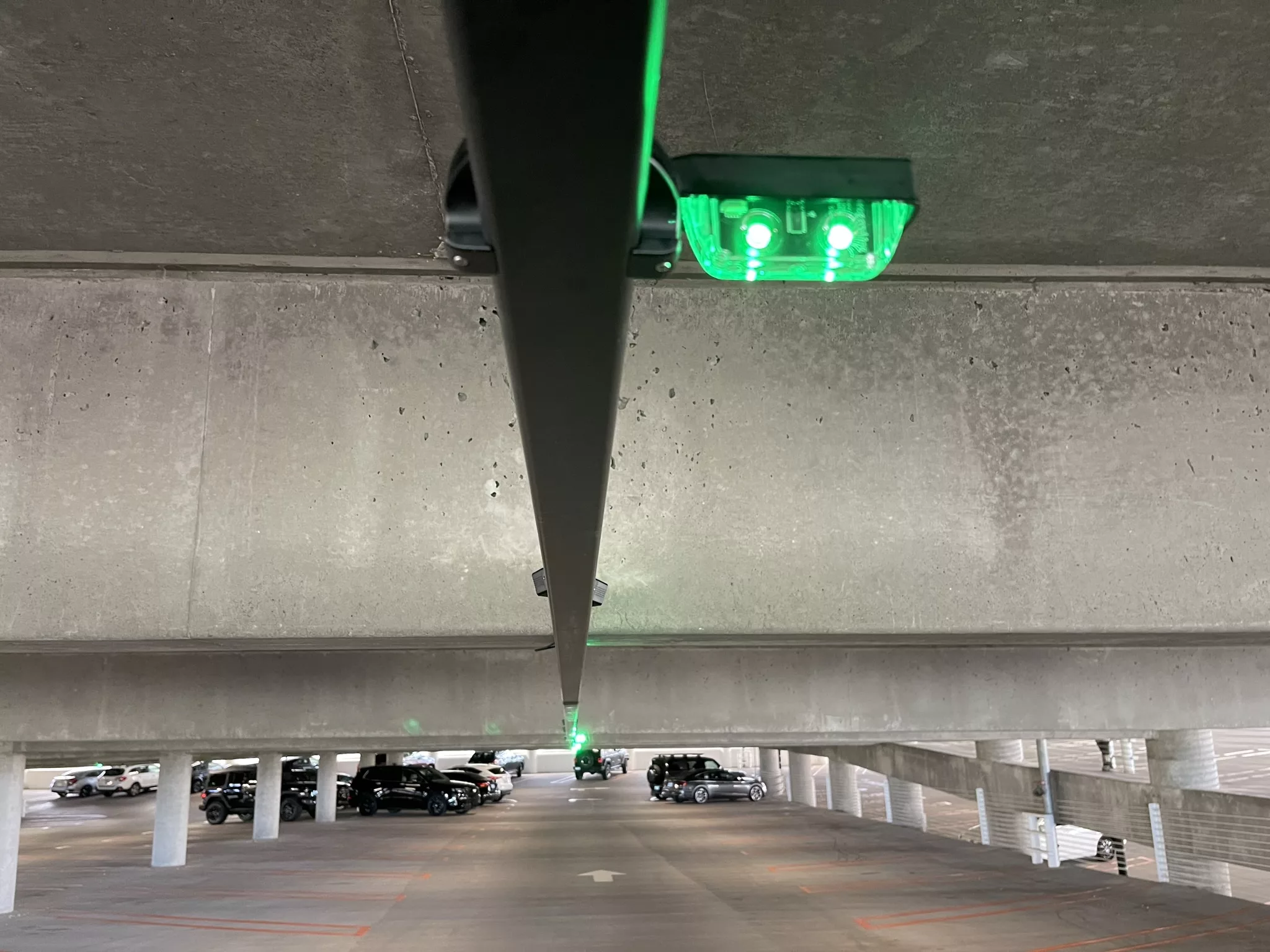 IMG_7584 Customized Parking Guidance System | Frogparking | Rochester International Airport 38