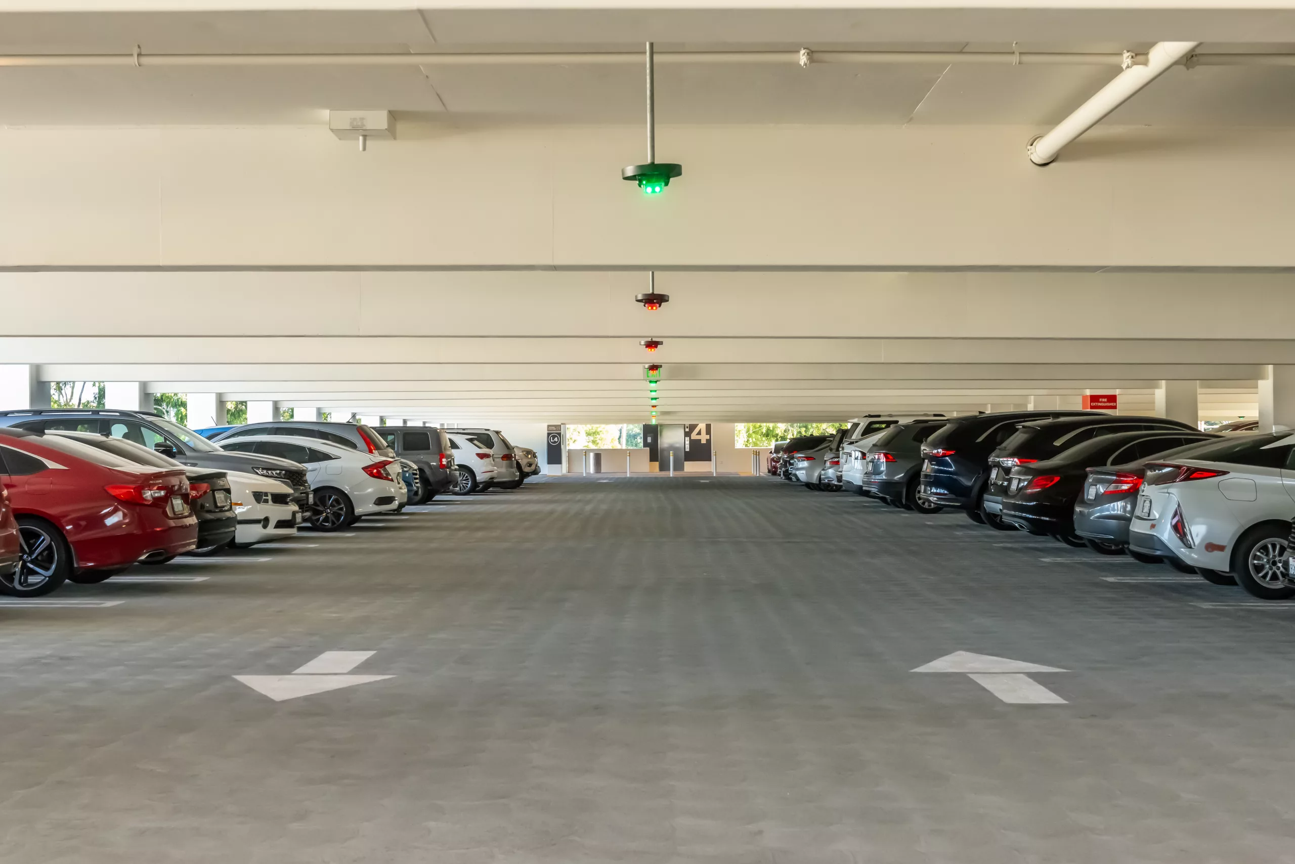 droppersredgreedwide Customized Parking Guidance System | Frogparking | Rochester International Airport 36